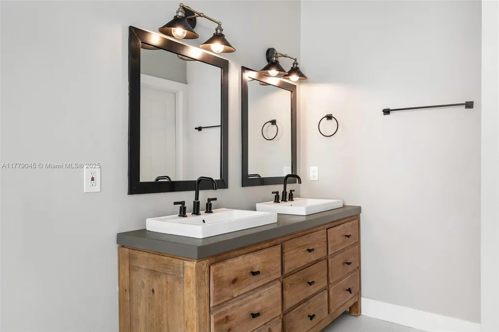 1230 Delray Lakes Drive Delray Beach FL 33444