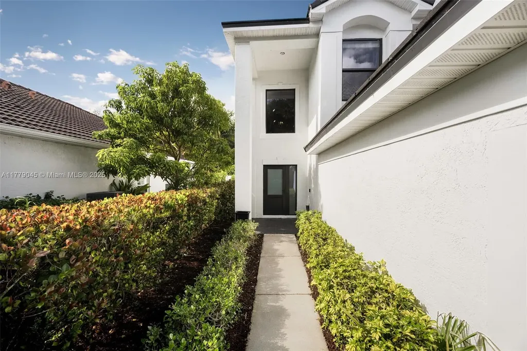 1230 Delray Lakes Drive Delray Beach FL 33444