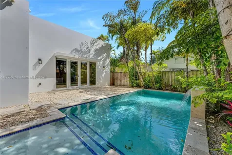 548 NE 70th Street Miami FL 33138