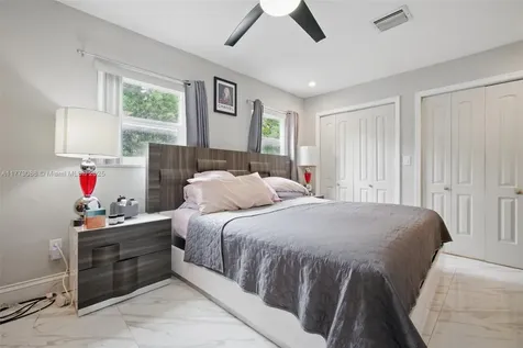 5450 NW 178th Terrace Miami Gardens FL 33055