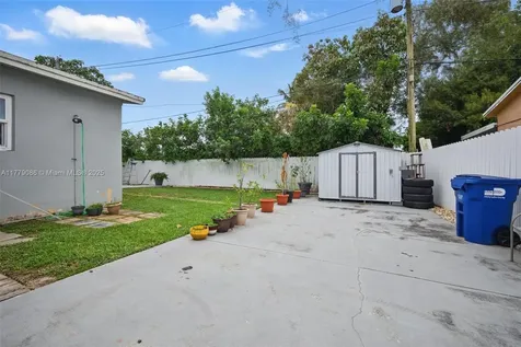 5450 NW 178th Terrace Miami Gardens FL 33055