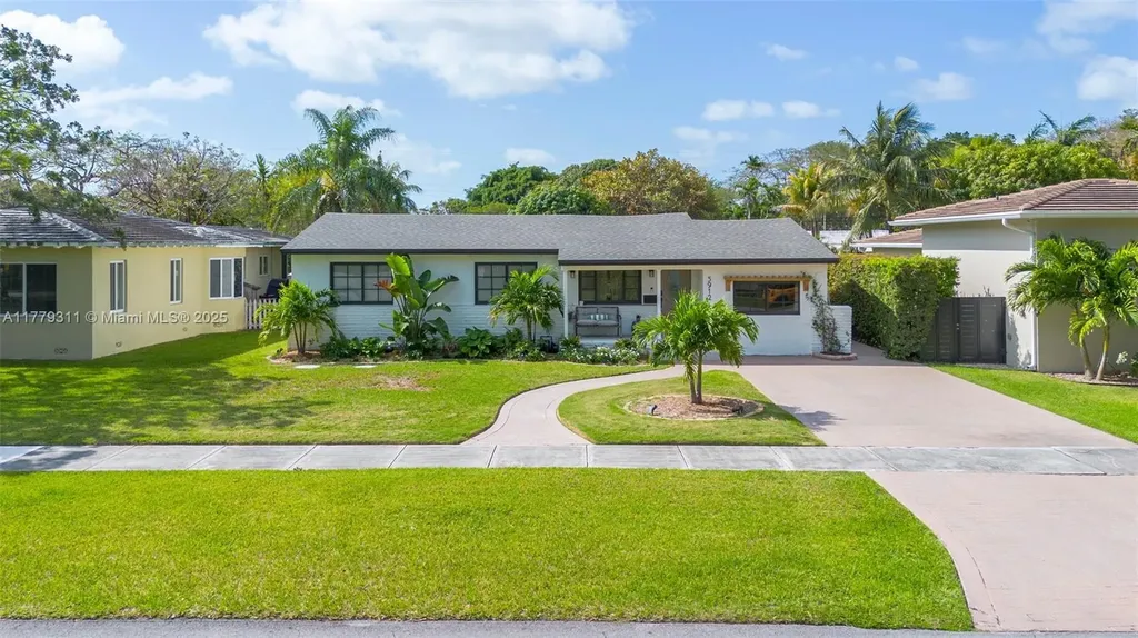 5912 SW 31st Street Miami FL 33155