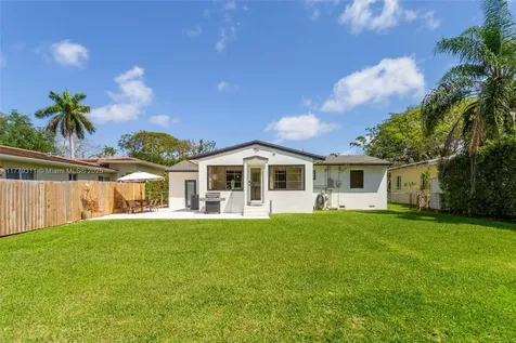 5912 SW 31st Street Miami FL 33155