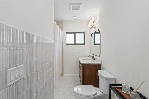 5912 SW 31st Street Miami FL 33155
