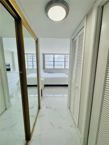 18071 Biscayne Boulevard Aventura FL 33160