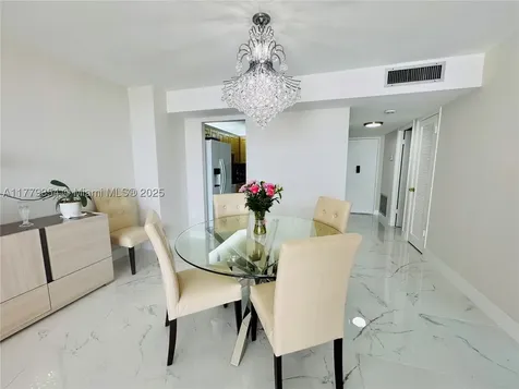 18071 Biscayne Boulevard Aventura FL 33160