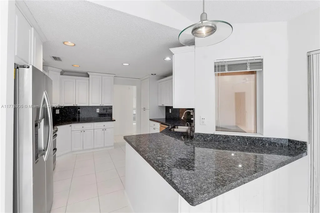 4622 NW 100th Terrace Coral Springs FL 33076
