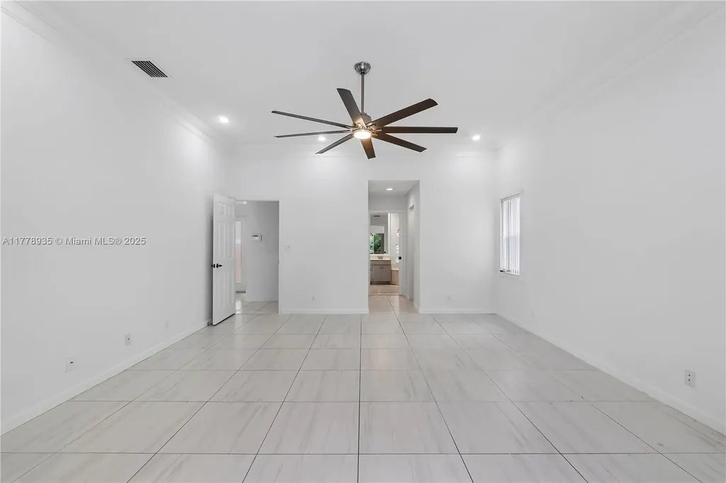 4622 NW 100th Terrace Coral Springs FL 33076