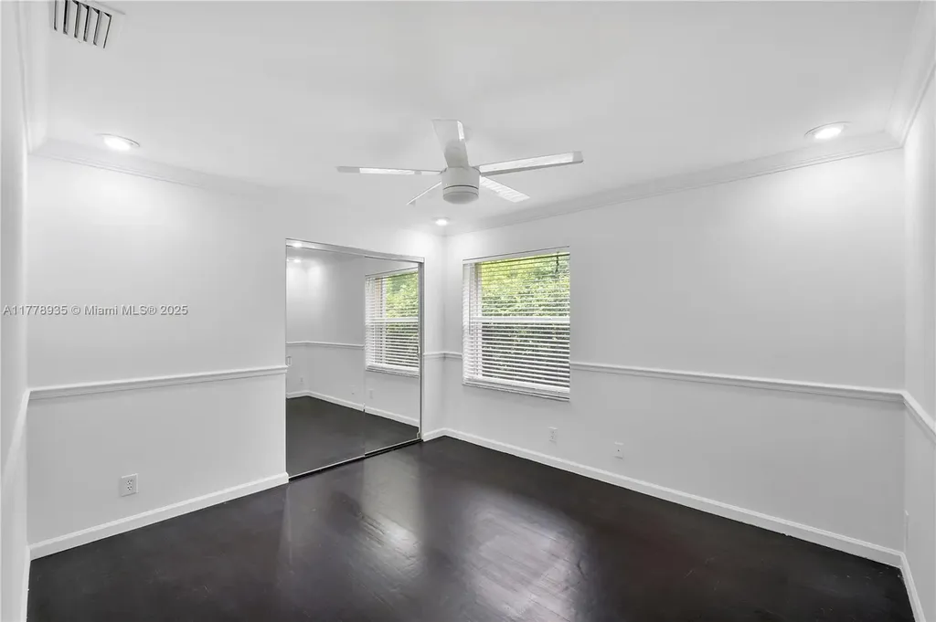4622 NW 100th Terrace Coral Springs FL 33076