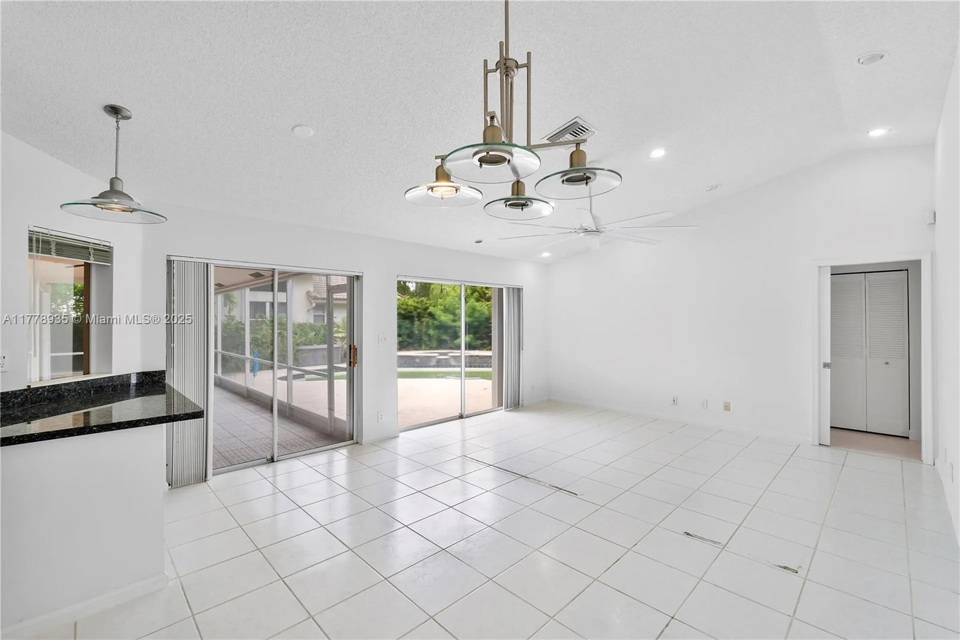 4622 NW 100th Terrace Coral Springs FL 33076