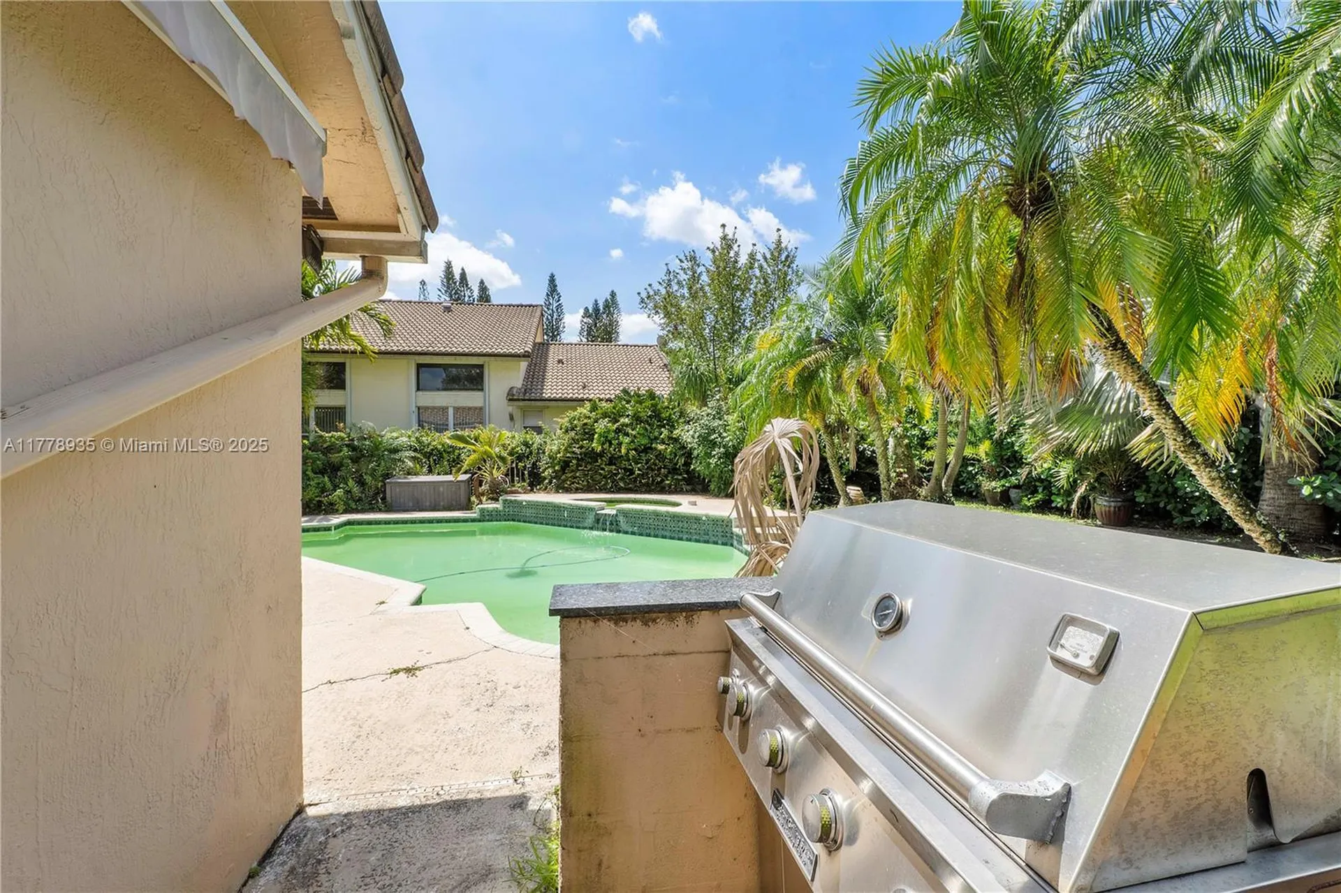 4622 NW 100th Terrace Coral Springs FL 33076