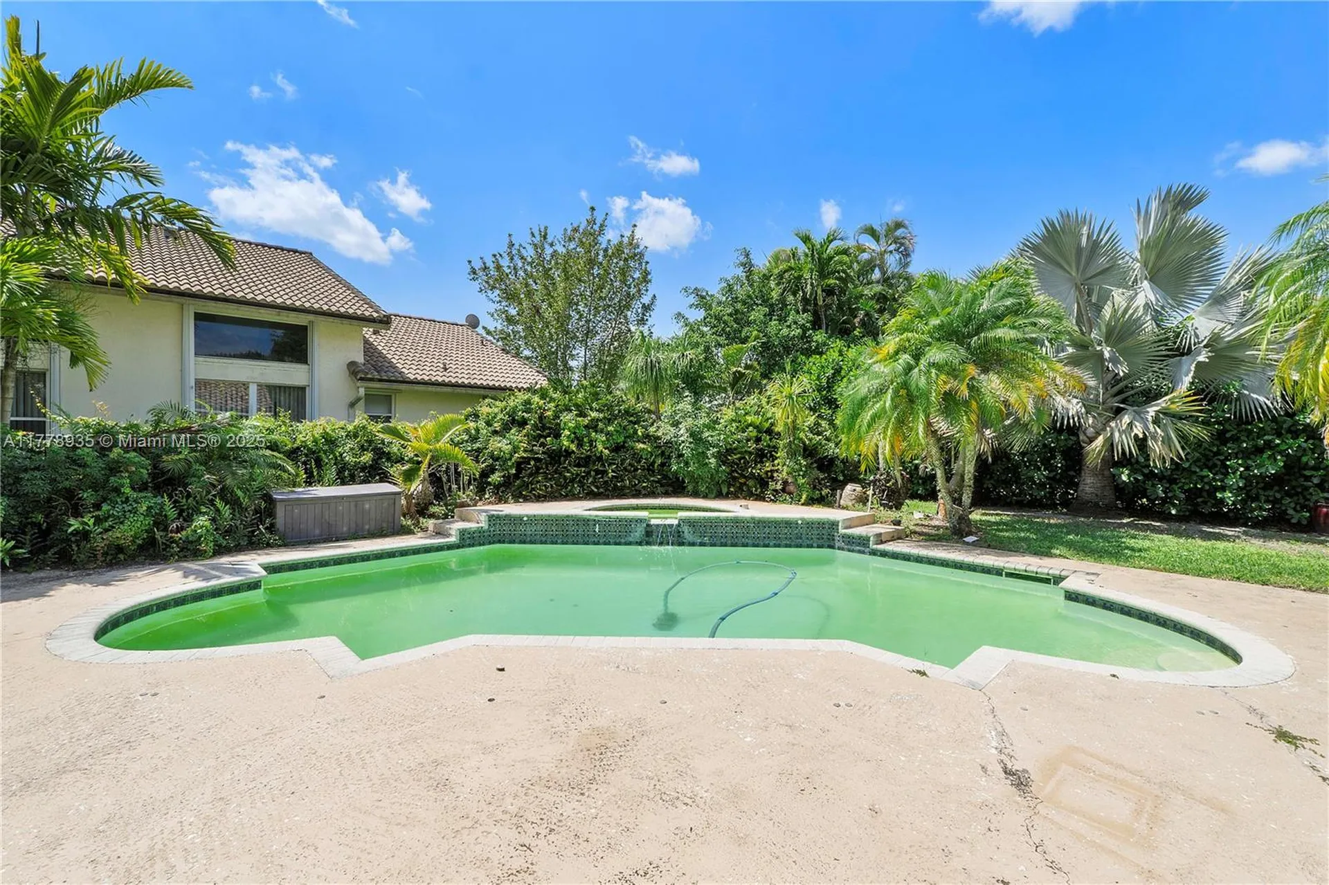 4622 NW 100th Terrace Coral Springs FL 33076