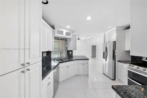 4622 NW 100th Terrace Coral Springs FL 33076