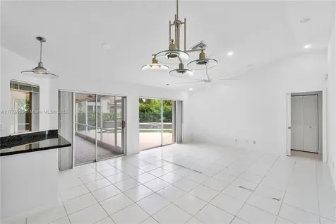 4622 NW 100th Terrace Coral Springs FL 33076