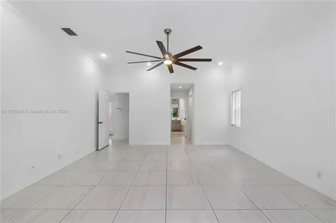 4622 NW 100th Terrace Coral Springs FL 33076