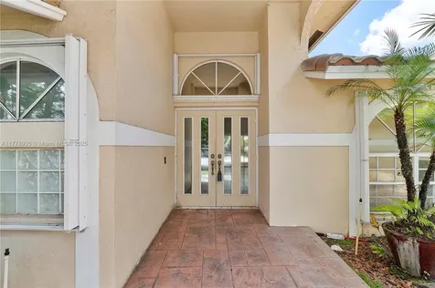 4622 NW 100th Terrace Coral Springs FL 33076