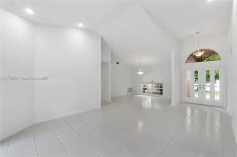 4622 NW 100th Terrace Coral Springs FL 33076