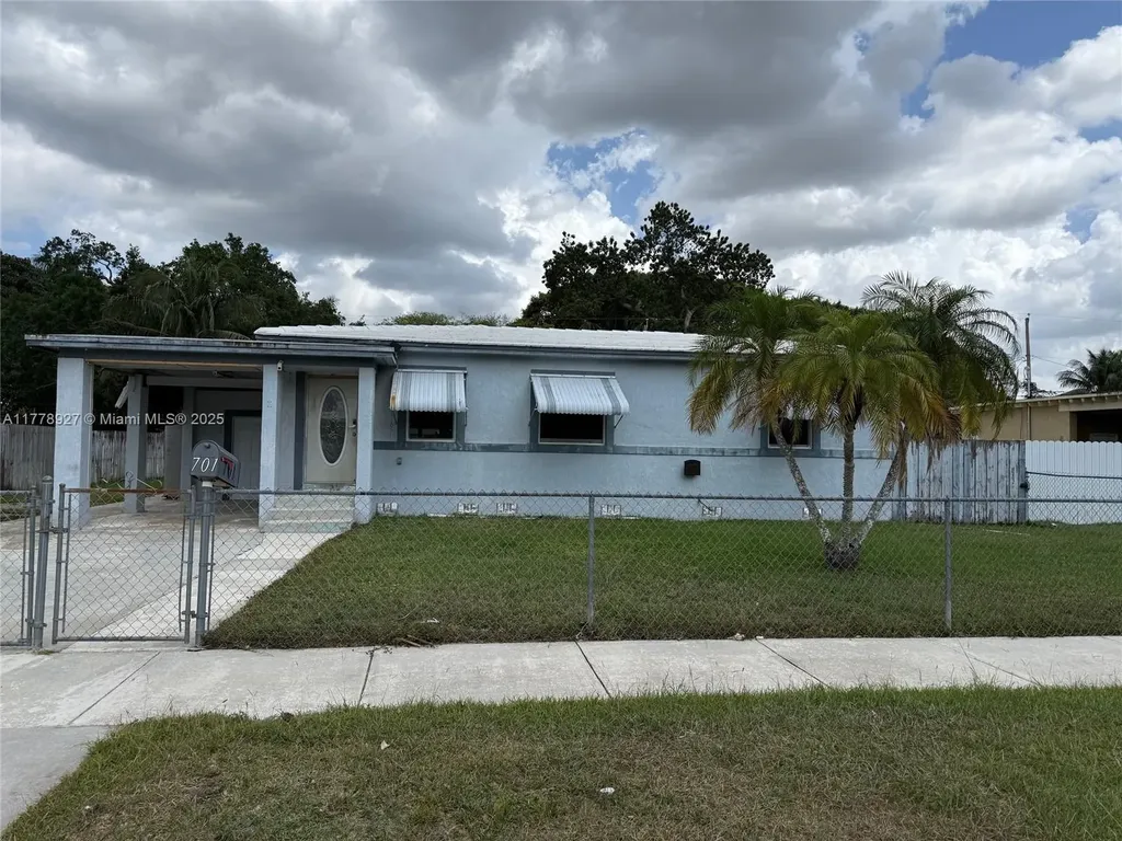 701 NE 14th Street Homestead FL 33030