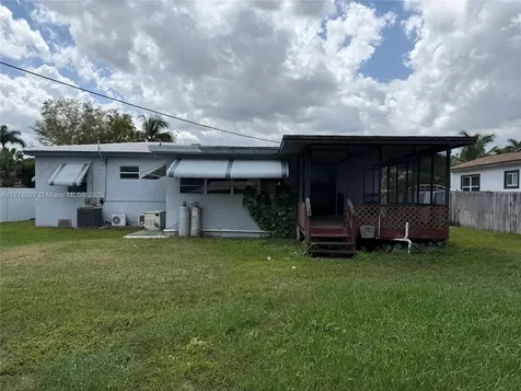 701 NE 14th Street Homestead FL 33030