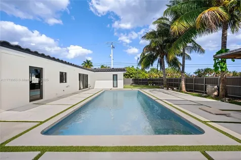 1700 NW 170th Terrace Miami Gardens FL 33056
