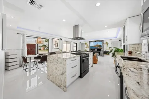 1700 NW 170th Terrace Miami Gardens FL 33056