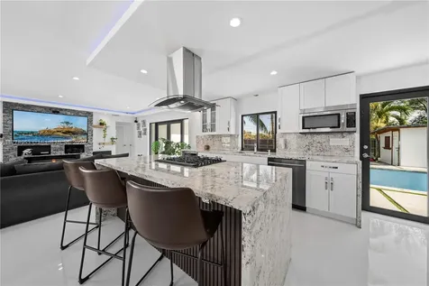 1700 NW 170th Terrace Miami Gardens FL 33056