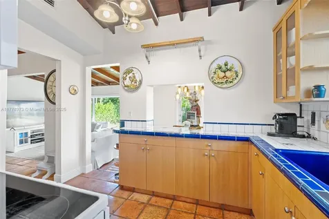 5820 SW 25th Street Miami FL 33155