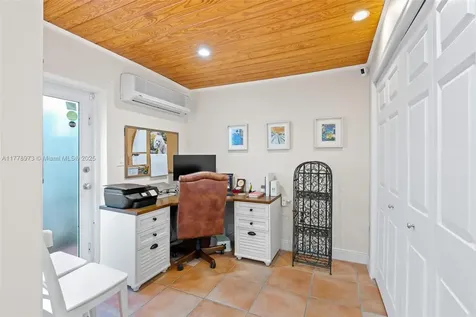 5820 SW 25th Street Miami FL 33155