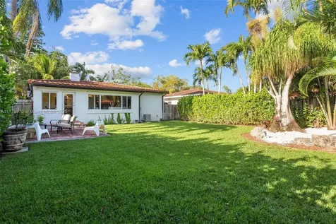 5820 SW 25th Street Miami FL 33155