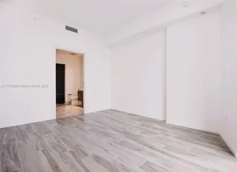 801 S Miami Avenue Miami FL 33130