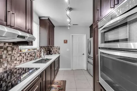 1500 SW 18th Street Miami FL 33145