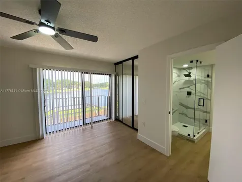 2427 24th Way West Palm Beach FL 33407