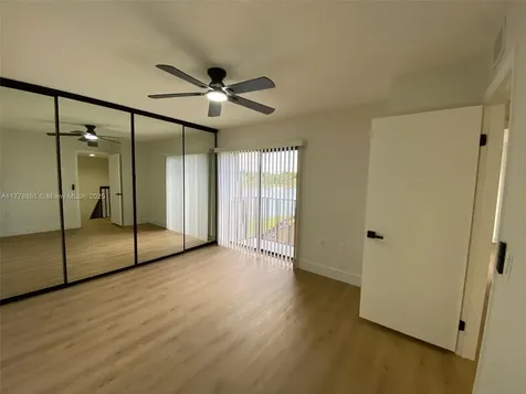 2427 24th Way West Palm Beach FL 33407