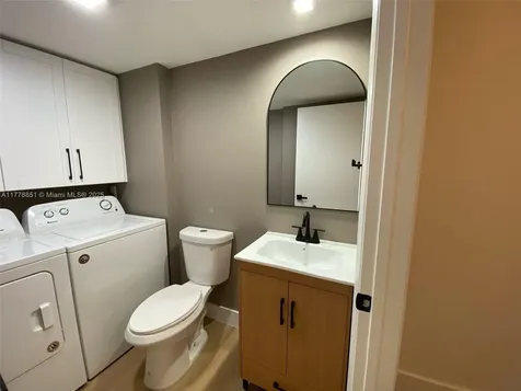 2427 24th Way West Palm Beach FL 33407