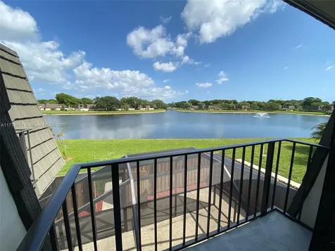 2427 24th Way West Palm Beach FL 33407