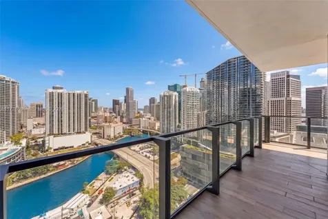 88 SW 7th Street Miami FL 33130