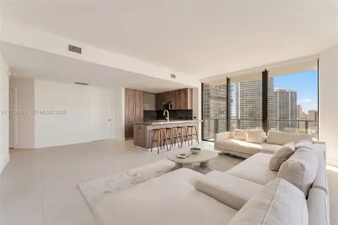 88 SW 7th Street Miami FL 33130