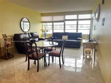 18555 NE 14th Avenue Miami FL 33179