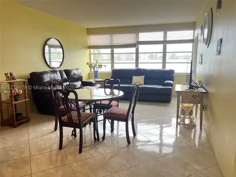 18555 NE 14th Avenue Miami FL 33179