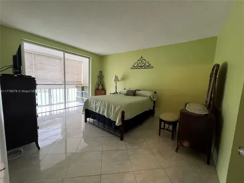18555 NE 14th Avenue Miami FL 33179