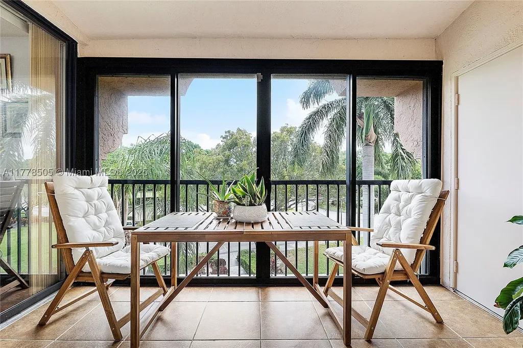 4101 E Coral Tree Circle Coconut Creek FL 33073