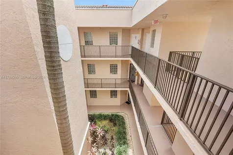 4101 E Coral Tree Circle Coconut Creek FL 33073