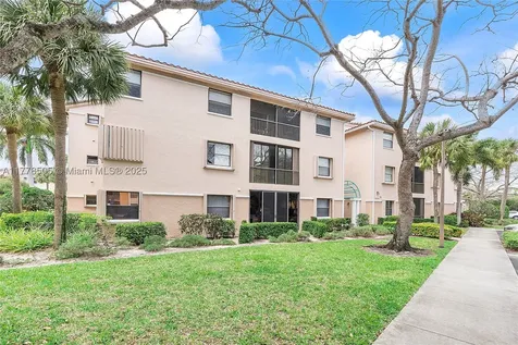 4101 E Coral Tree Circle Coconut Creek FL 33073