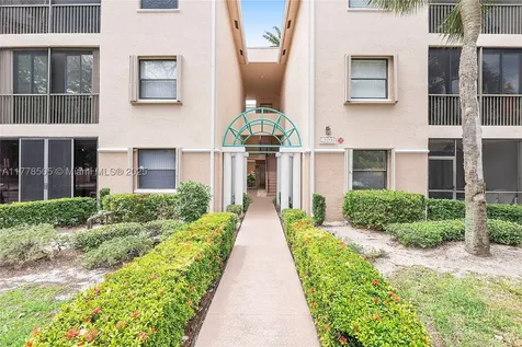4101 E Coral Tree Circle Coconut Creek FL 33073