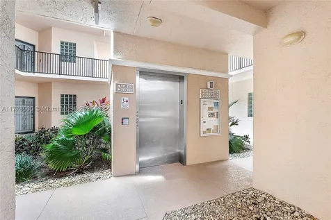 4101 E Coral Tree Circle Coconut Creek FL 33073