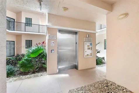 4101 E Coral Tree Circle Coconut Creek FL 33073