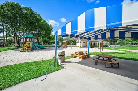 4101 E Coral Tree Circle Coconut Creek FL 33073