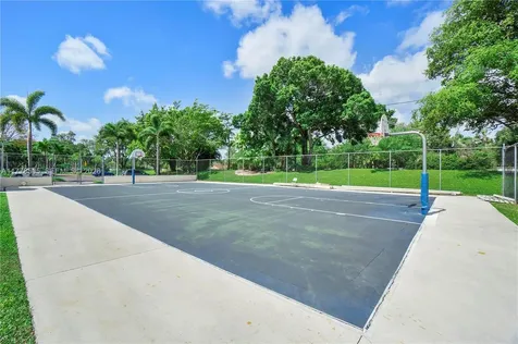 4101 E Coral Tree Circle Coconut Creek FL 33073