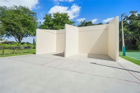 4101 E Coral Tree Circle Coconut Creek FL 33073