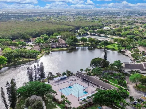 4101 E Coral Tree Circle Coconut Creek FL 33073